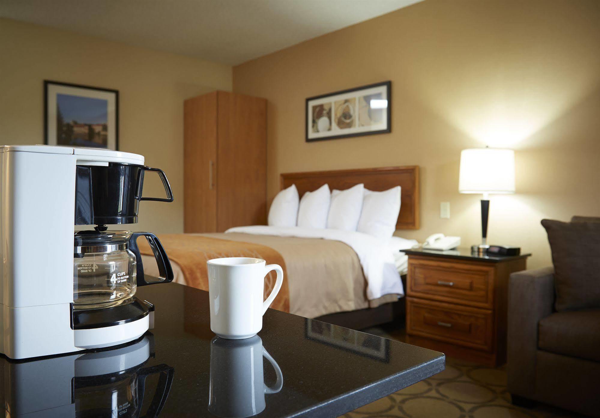 Comfort Inn Drummondville Exterior foto